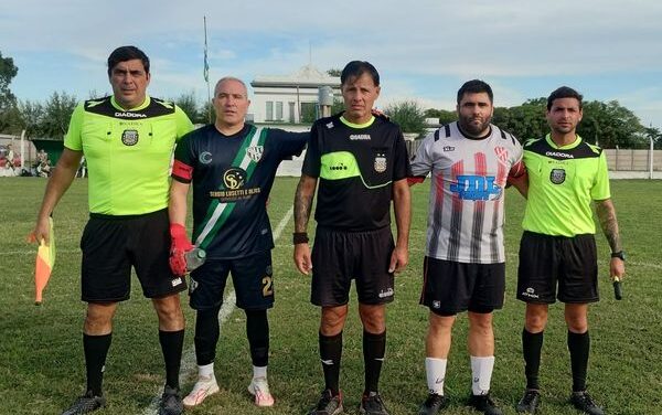 Fútbol Senior: KDT único líder y tres escoltas