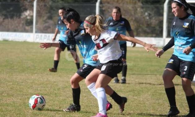 Fútbol Femenino en Casares: El clasificatorio del apertura entra en su recta final