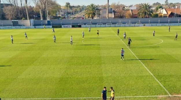 Torneo Federación: Tarde soñada de goles de ex jugadores de la LPF y donde impartió justicia Matías Herrera