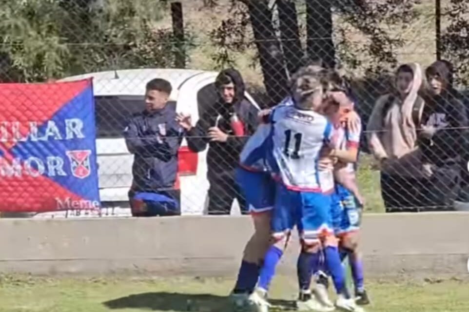 Tercera División: Defensores los mira a todos desde arriba