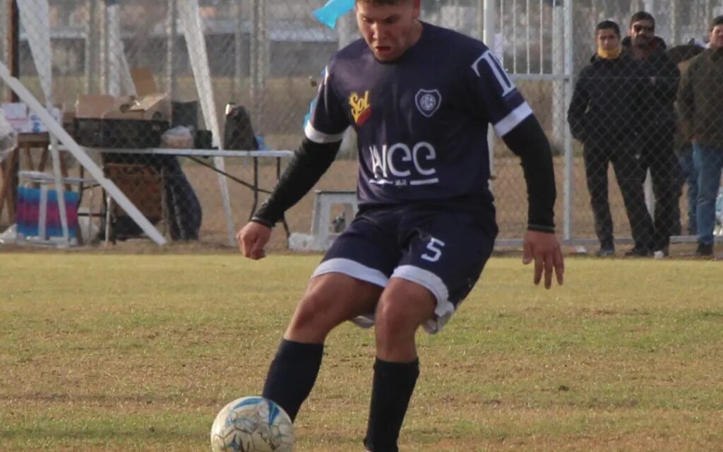 LPF: Felipe Perlo cambio de colores