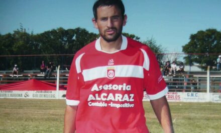 Supo jugar en Independiente MC: El fútbol regional esta de luto