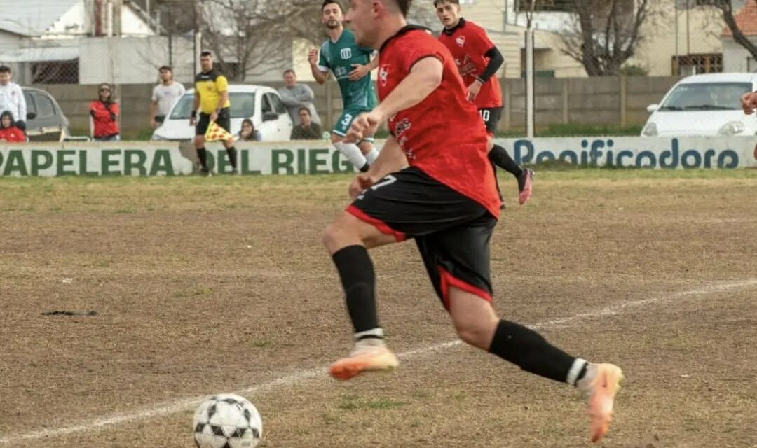 Jugó amistosos en la pretemporada de la LPF y cerró en una liga de la región