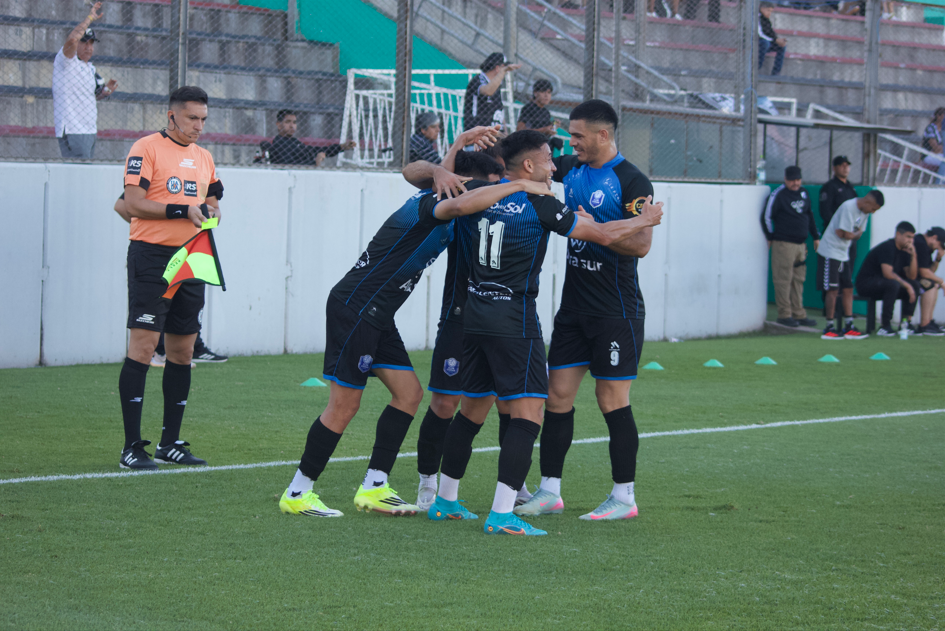 Ciudad ganó y se estableció en puestos de clasificación a play offs