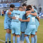Nacional B: El equipo de Diego Funes se metío entre los tres mejores de su zona
