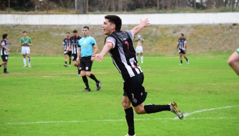 Interligas: Manuel Abentín y sus goles claves en la clasificación de su equipo
