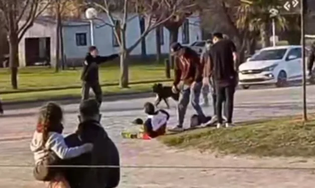 En una liga cercana: Denunciaron agresiones, insultos y lanzamiento de piedras y una botella contra el colectivo que trasladaba al plantel visitante.