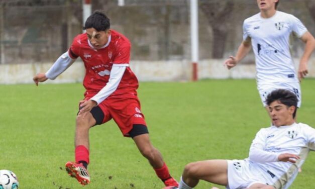 Tercera División: Punta albinegra y abajo todo muy apretado